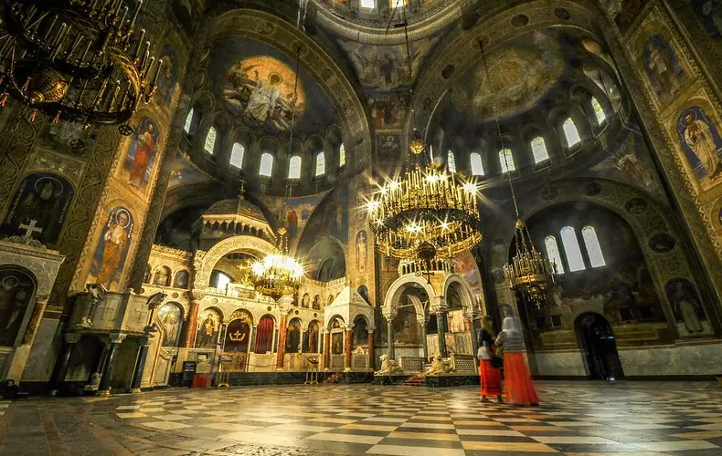 interno della cattedrale Alexander Nevsky Sofia Bulgaria
